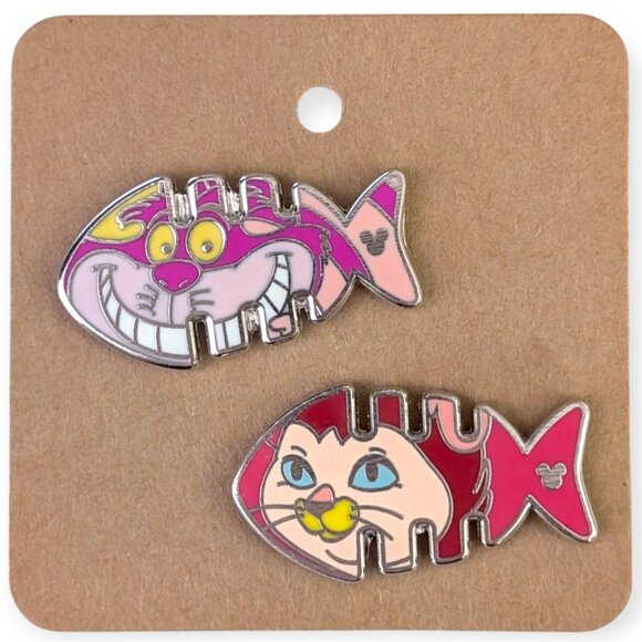 Alice in Wonderland Disney Pins: Cheshire Cat and Dinah Fish - Picture 5 of 5